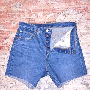 Levi's 501 Button Fly Women's Denim shorts Size 30
